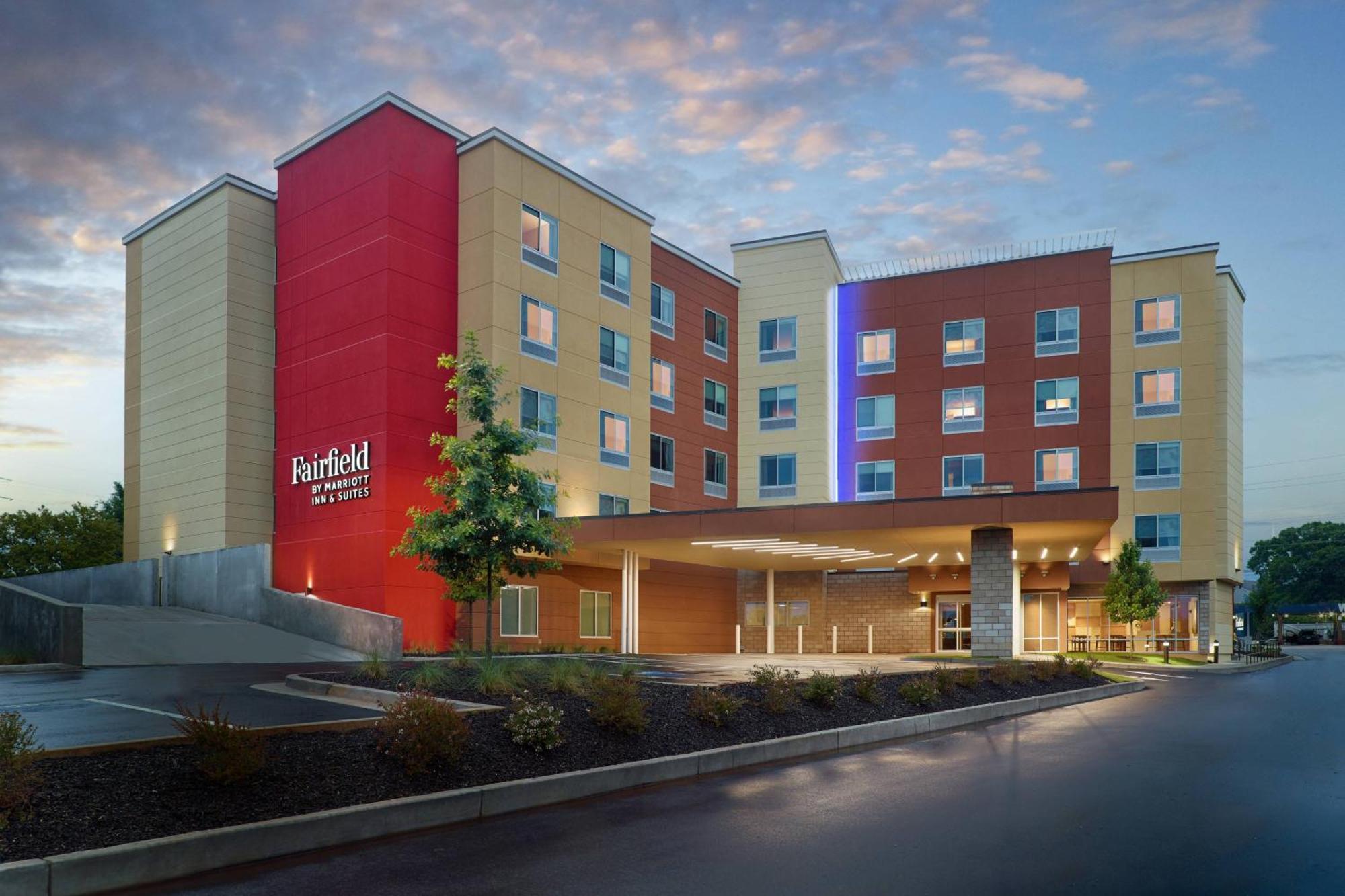 Fairfield Inn & Suites By Marriott Athens-University Area Экстерьер фото